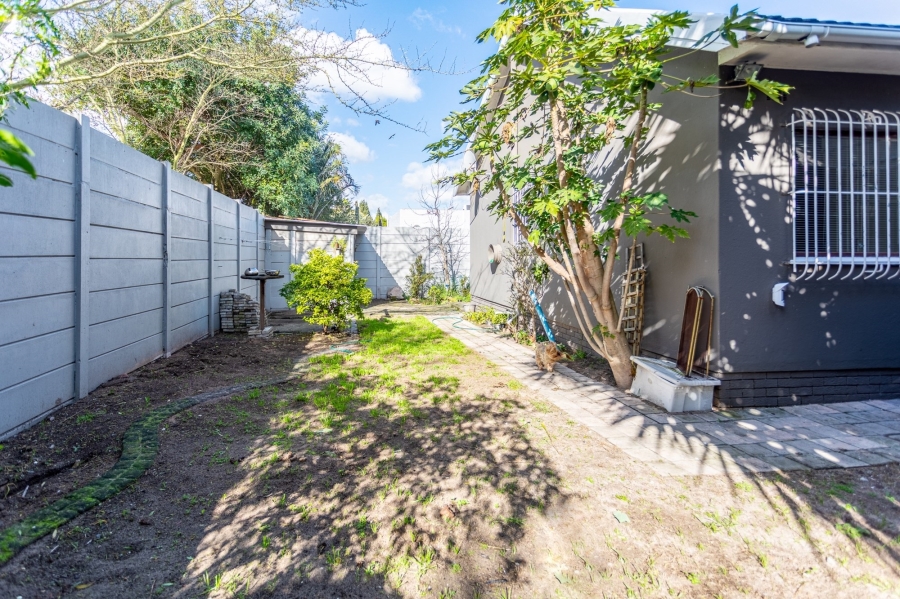 3 Bedroom Property for Sale in Stellenridge Western Cape